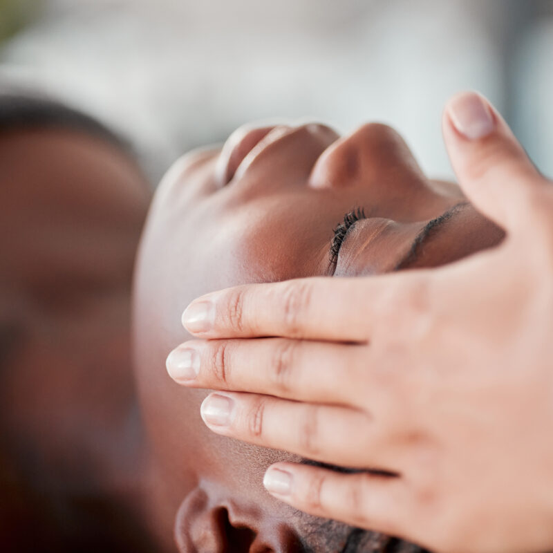 A woman getting care with Naltrexone for Alcohol Abuse